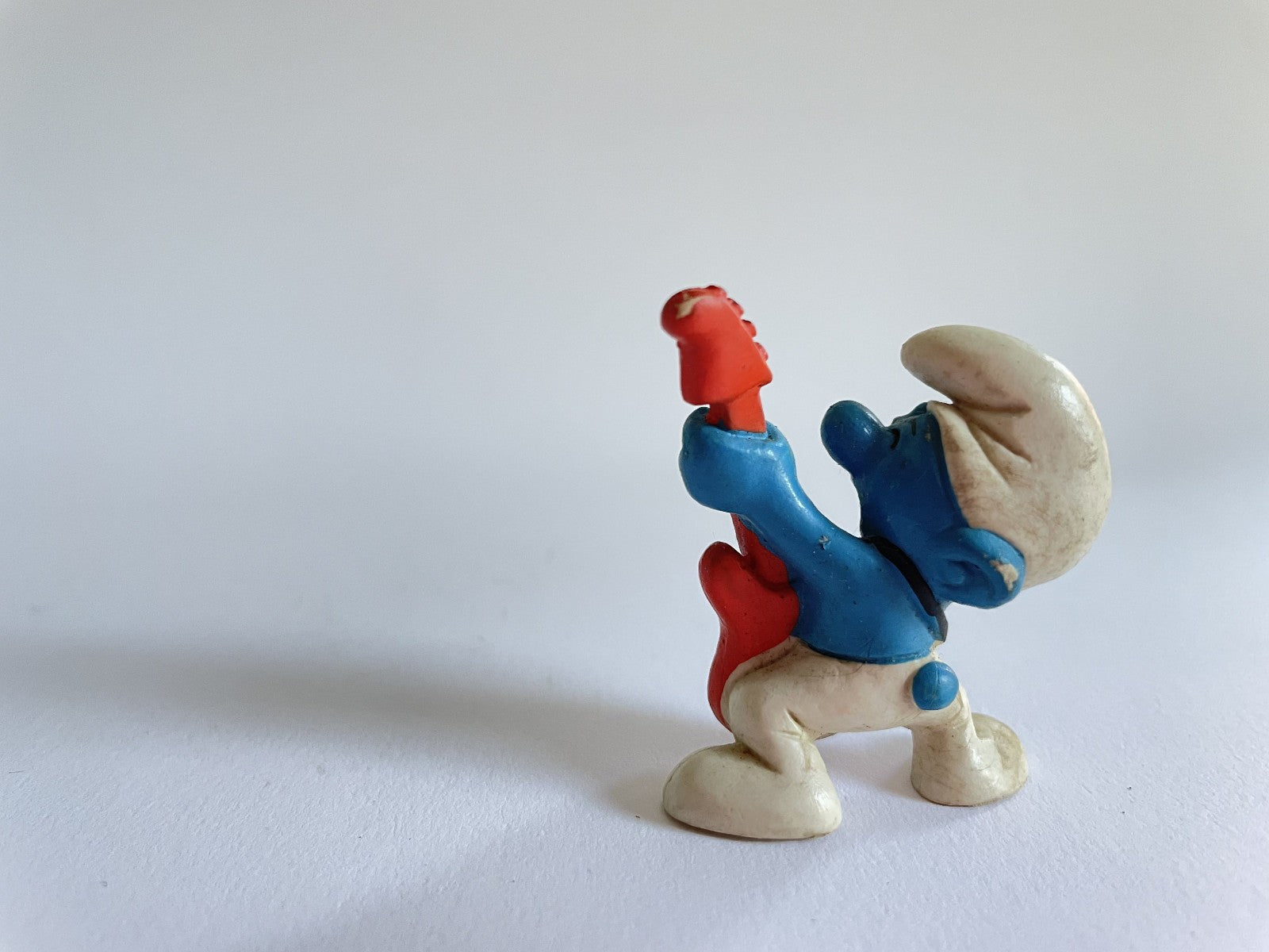 ✪ SCHLUMPF MIT E-GITARRE, Schleich 1977 SPIELFIGUR GUT