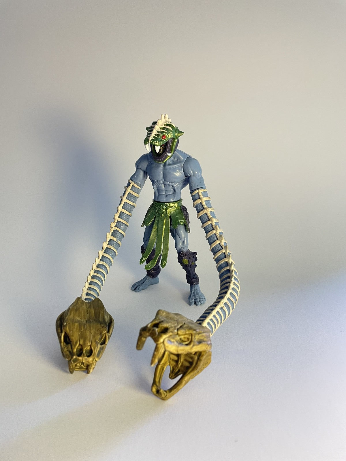 ✪ MOTU: SNAKE CRUSH SKELETOR, Mattel 2001 KOMPLETT ACTION-FIGUR TOP SEHR GUT